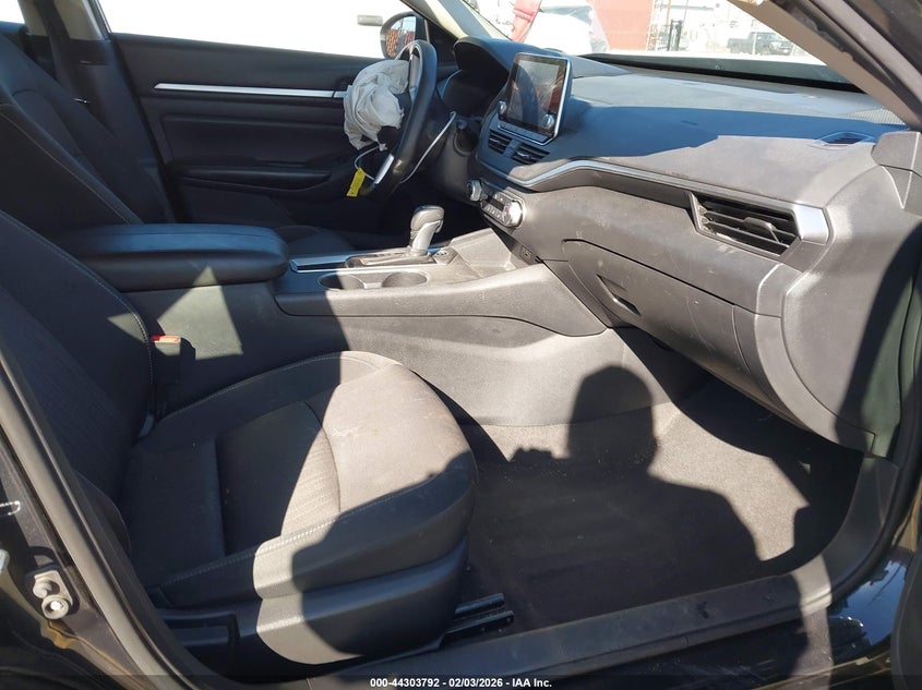 2022 Nissan Altima Sv Fwd