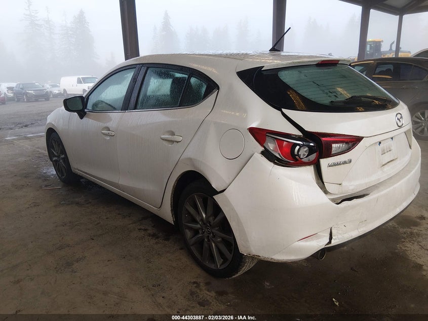 2018 Mazda Mazda3 Touring