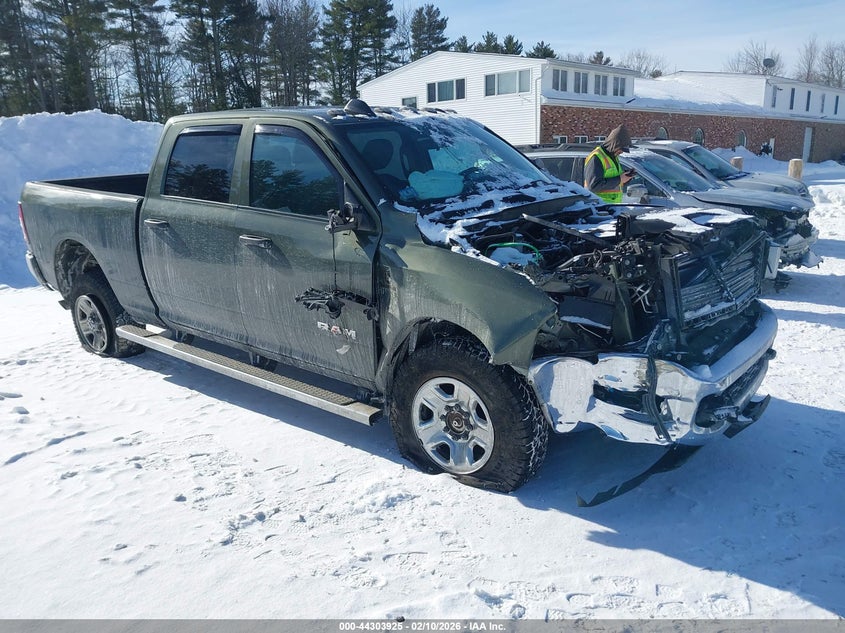 2021 Ram 2500 Tradesman 4X4 6'4 Box