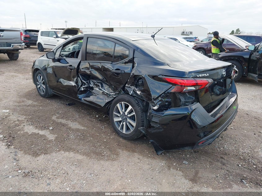 2024 Nissan Versa 1.6 S