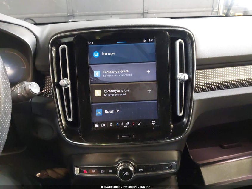 2021 Volvo Xc40 Recharge Pure Electric P8 VIN: YV4ED3UR0M2553467 Lot: 44304000