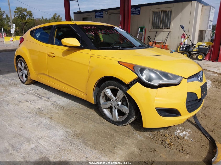 2014 Hyundai Veloster Base W/Black