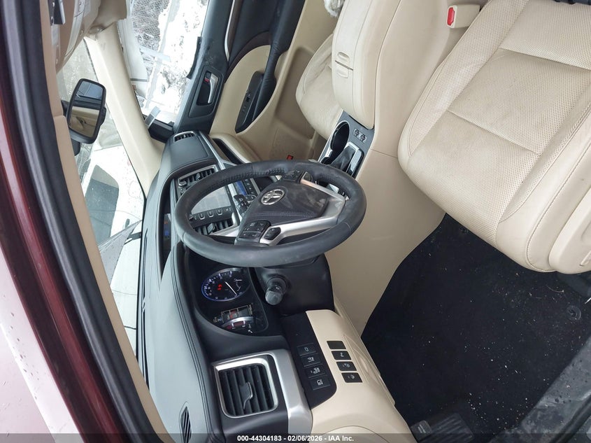 2015 Toyota Highlander Limited Platinum V6