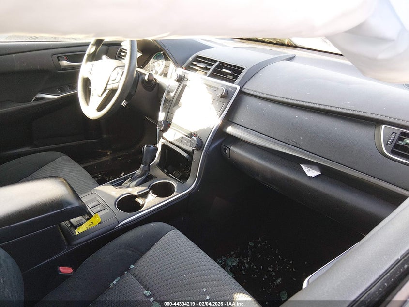 2017 Toyota Camry Hybrid Le