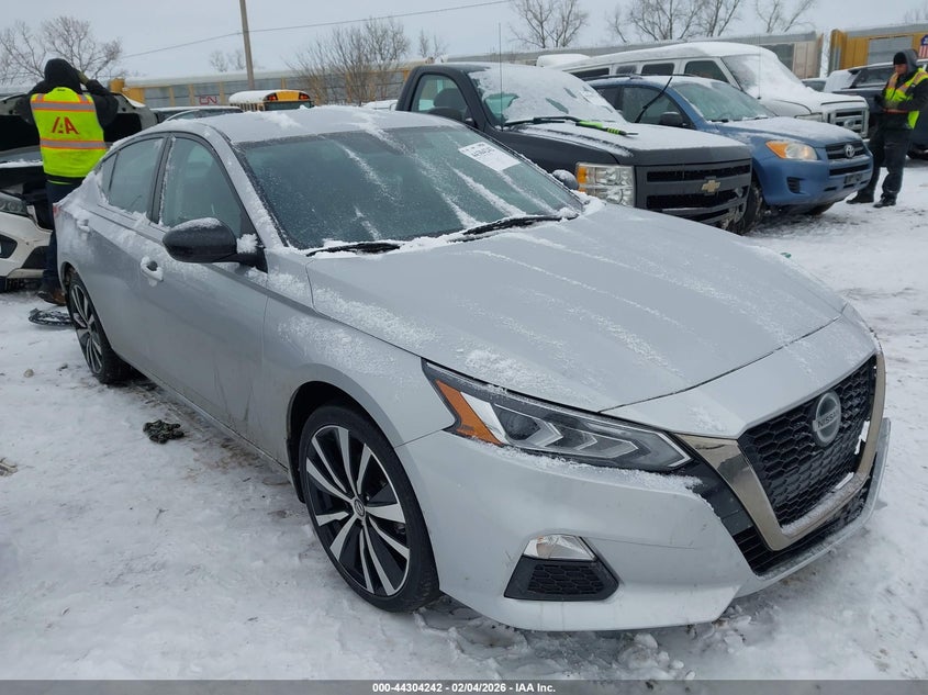 1N4BL4CW6MN413904 2021 Nissan Altima Sr Intelligent Awd auction photo 1