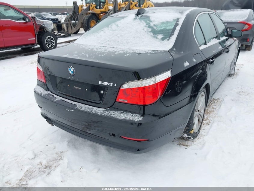 2010 BMW 528I xDrive