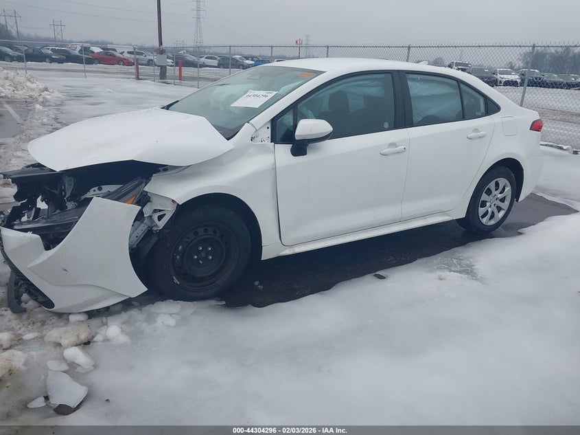 2025 Toyota Corolla Le 5YFB4MDE1SP306501 photo 1