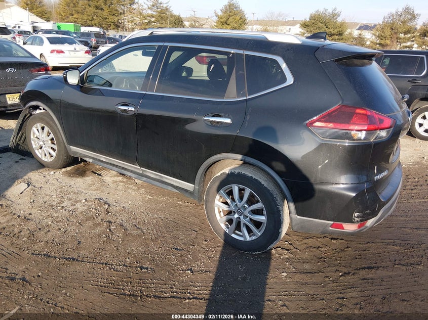 2018 Nissan Rogue Sv