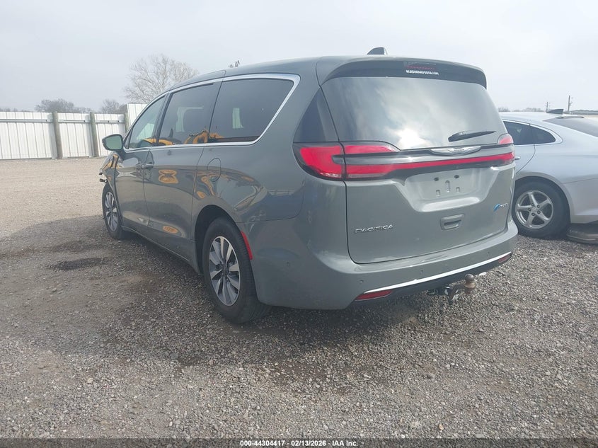 2023 Chrysler Pacifica Hybrid Touring L