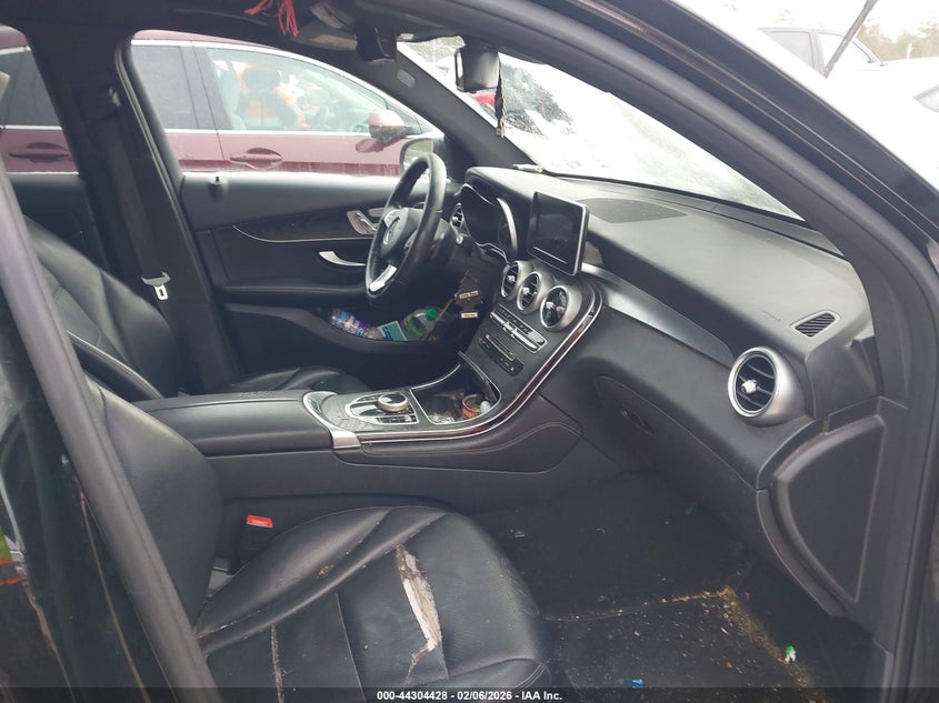 2017 Mercedes-Benz Glc 300 4Matic