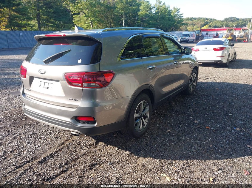 2019 KIA SORENTO auction photo 4