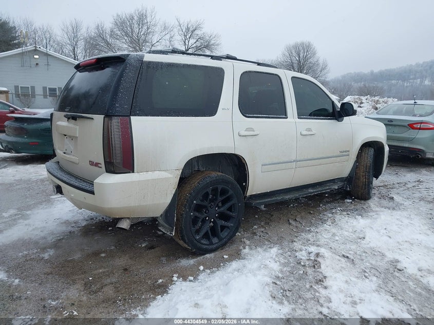 2011 GMC Yukon Slt