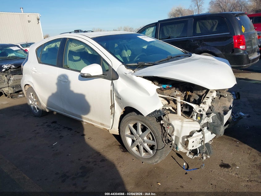 2015 Toyota Prius C One