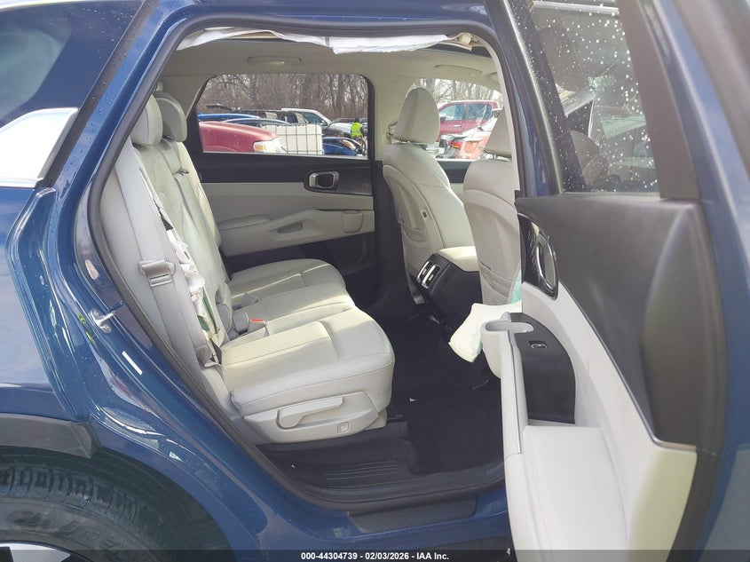 2024 KIA SORENTO 2.5L I-4 DI, DOHC, V(VIN: 5XYRL4JC3RG305028