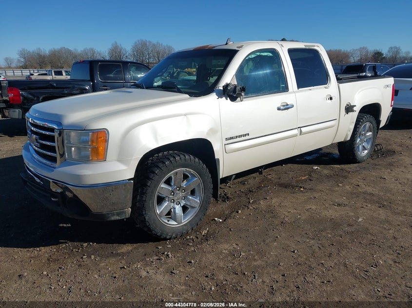 2013 GMC SIERRA 1500 auction photo 2