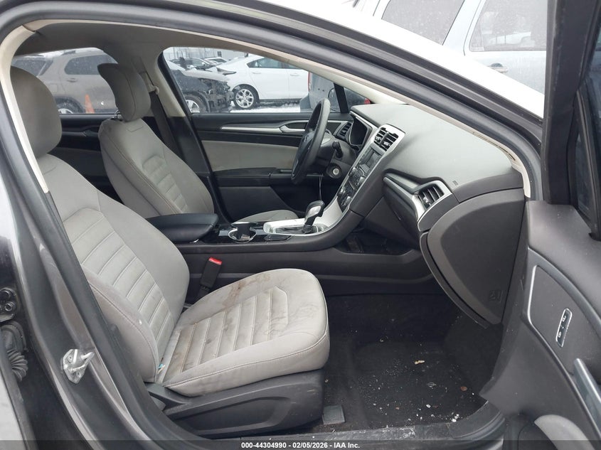 2014 Ford Fusion Hybrid S