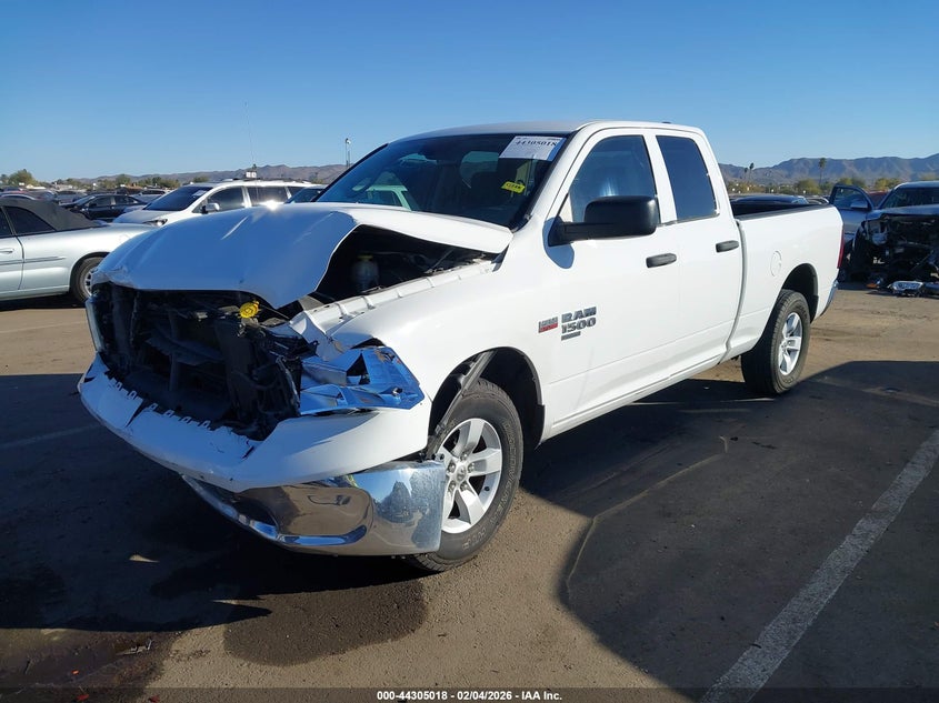 2019 Ram 1500 Classic Tradesman 4X2 6'4 Box
