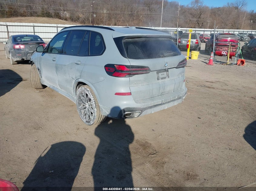 2024 BMW X5 xDrive40I