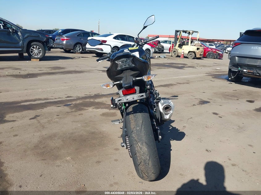 2024 Kawasaki Zr900 M VIN: ML5ZRDM12RDA69007 Lot: 44305048