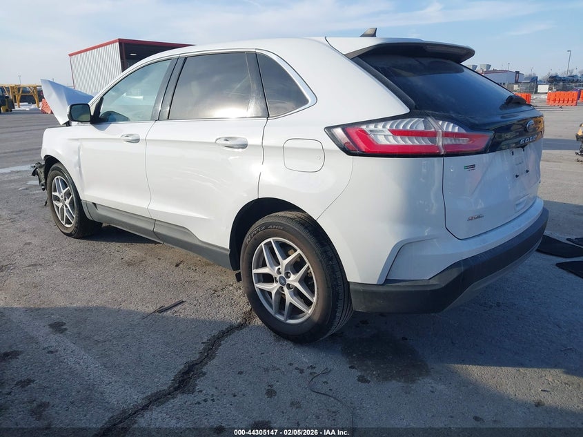 2022 Ford Edge Sel