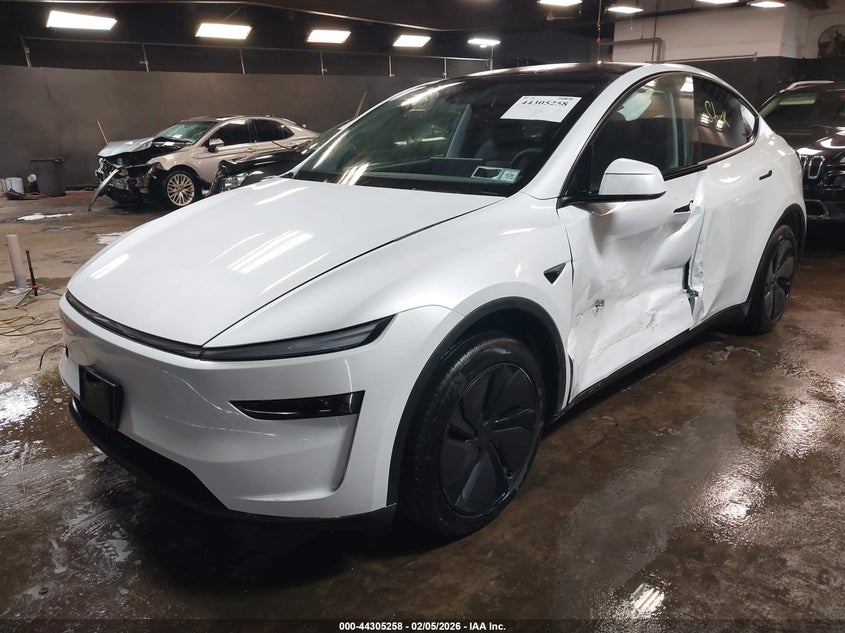 2026 Tesla Model Y Premium Rear-Wheel Drive/Standard Rear-Wheel Drive