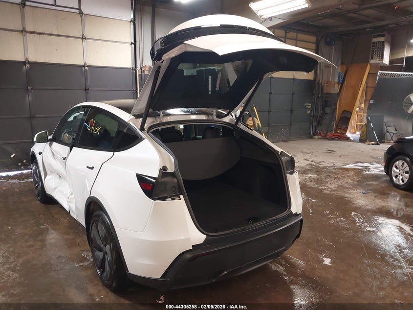 2026 Tesla Model Y Premium Rear-Wheel Drive/Standard Rear-Wheel Drive