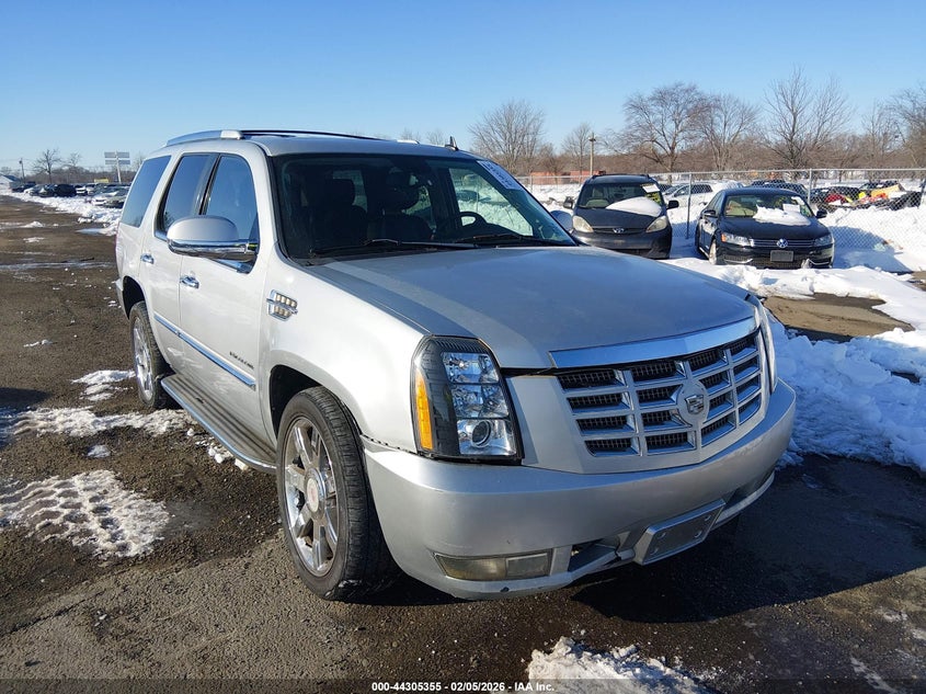 2011 Cadillac Escalade Luxury