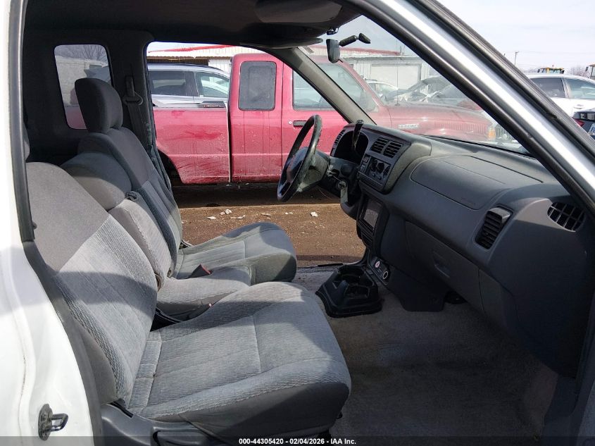 2000 Nissan Frontier Xe