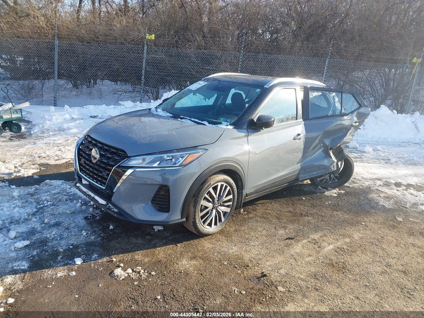 2024 Nissan Kicks Sv Xtronic Cvt