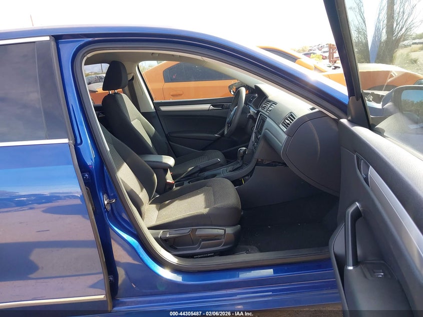 2017 Volkswagen Passat 1.8T S