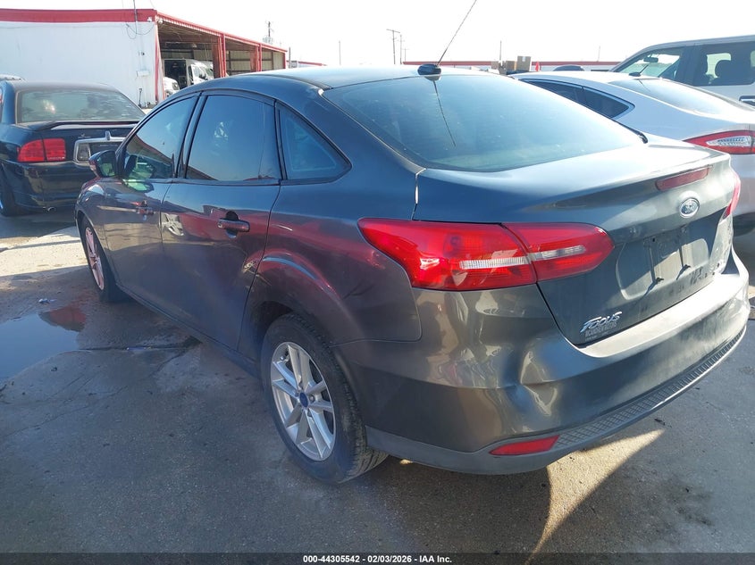 Vin: 1fadp3f2xgl394970, lot: 44801920, ford focus se 20163