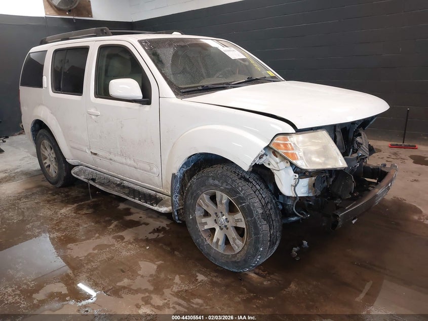 2010 Nissan Pathfinder Se