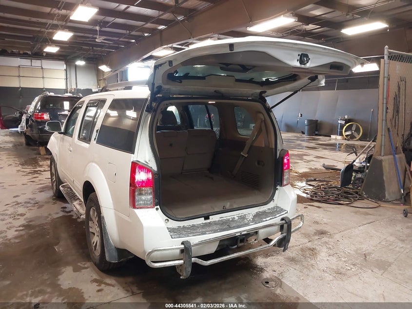 2010 Nissan Pathfinder Se