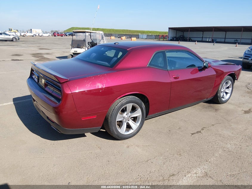 2018 Dodge Challenger Sxt