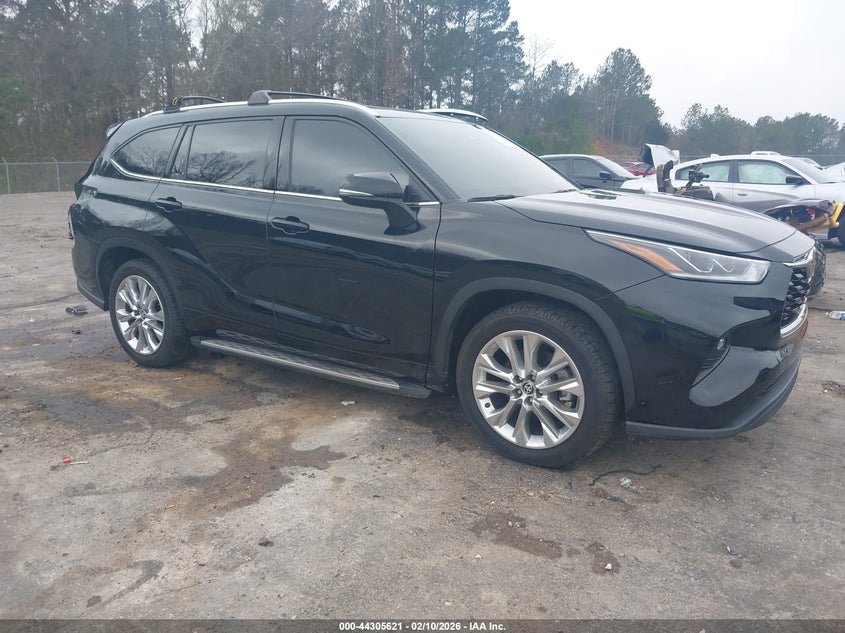 2022 Toyota Highlander Limited