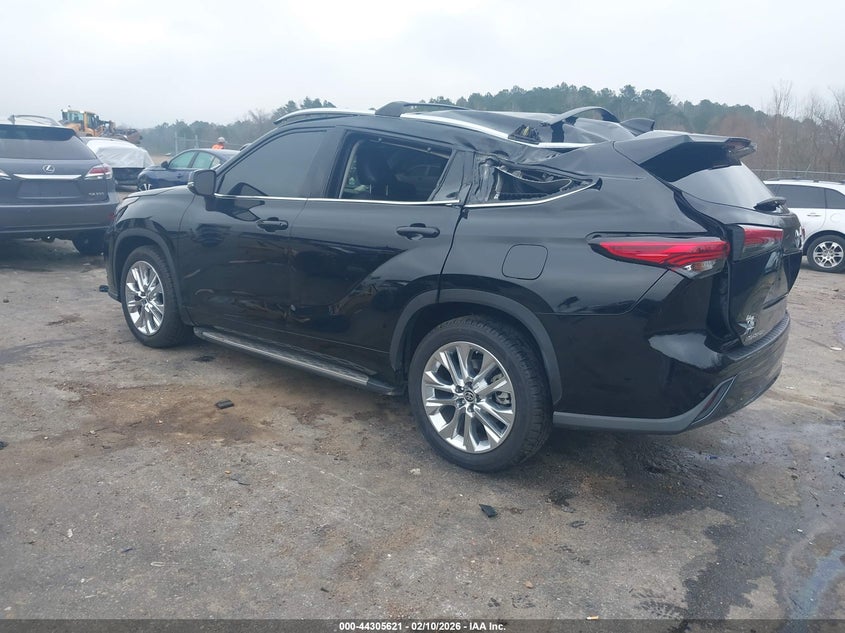 2022 Toyota Highlander Limited