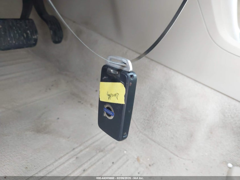 2016 Volvo Xc70 T5 Platinum VIN: YV4612NM1G1268457 Lot: 44305660