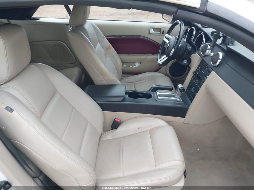 2008 Ford Mustang V6 Deluxe/V6 Premium