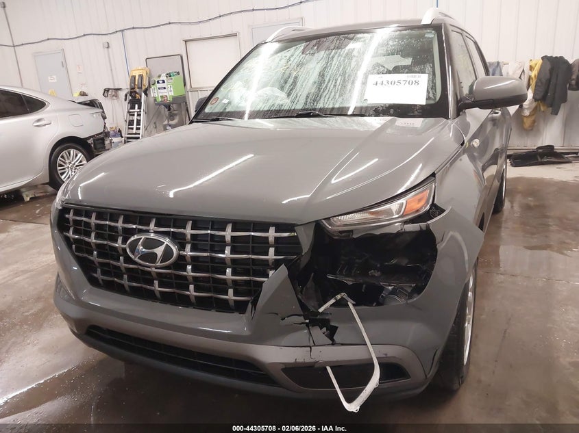 2020 Hyundai Venue Sel VIN: KMHRC8A37LU025945 Lot: 44305708