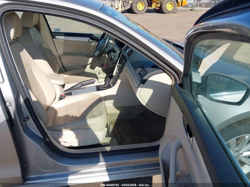 2012 Volkswagen Passat 2.0L Tdi Se