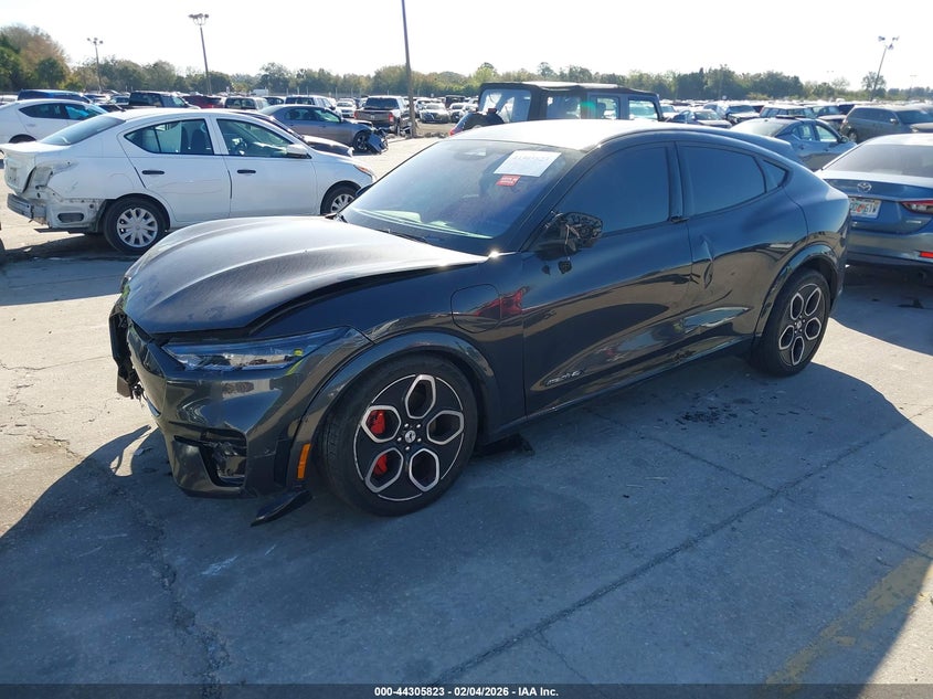 2022 Ford Mustang Mach-E Gt