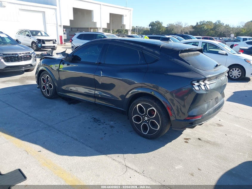 2022 Ford Mustang Mach-E Gt