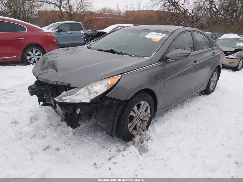 2013 Hyundai Sonata Gls