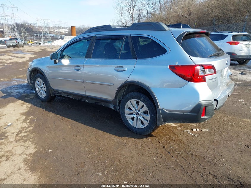 2018 Subaru Outback 2.5I Premium