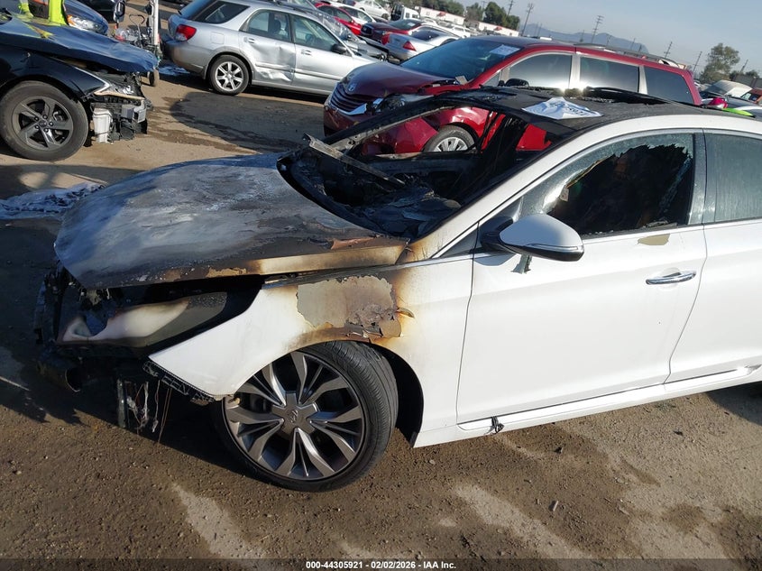 2015 Hyundai Sonata Limited 2.0T VIN: 5NPE34AB6FH176146 Lot: 44305921