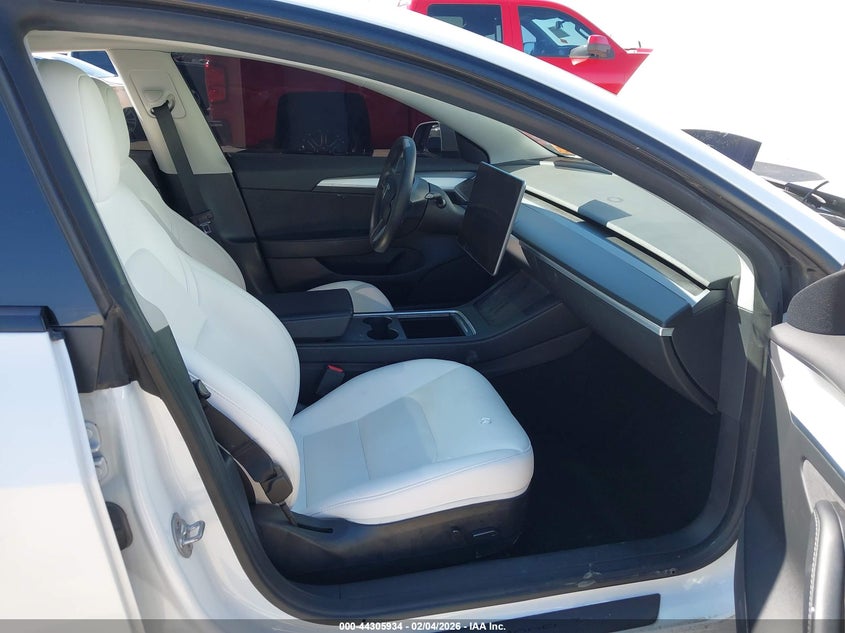 2022 Tesla Model 3 Long Range Dual Motor All-Wheel Drive