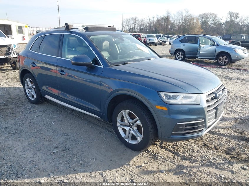2018 Audi Q5 2.0T Premium/2.0T Tech Premium