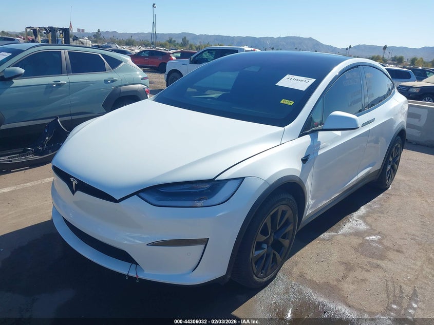 2022 Tesla Model X Plaid Tri Motor All-Wheel Drive