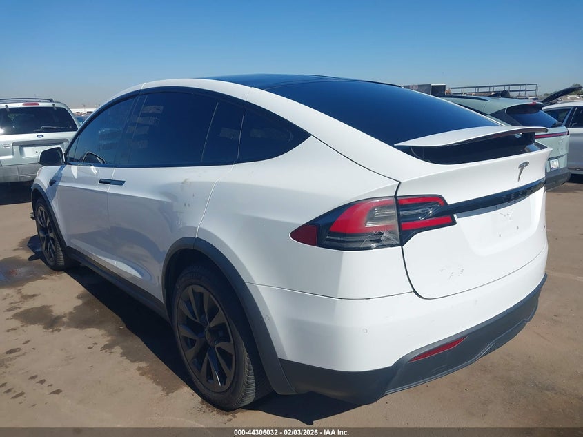 2022 Tesla Model X Plaid Tri Motor All-Wheel Drive