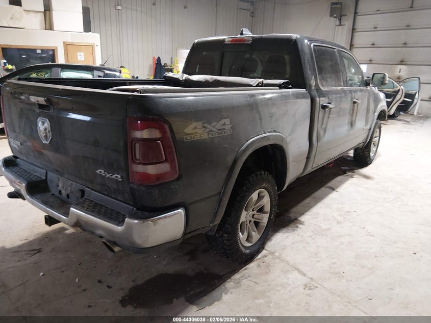 2020 Ram 1500 Laramie 4X4 6'4 Box